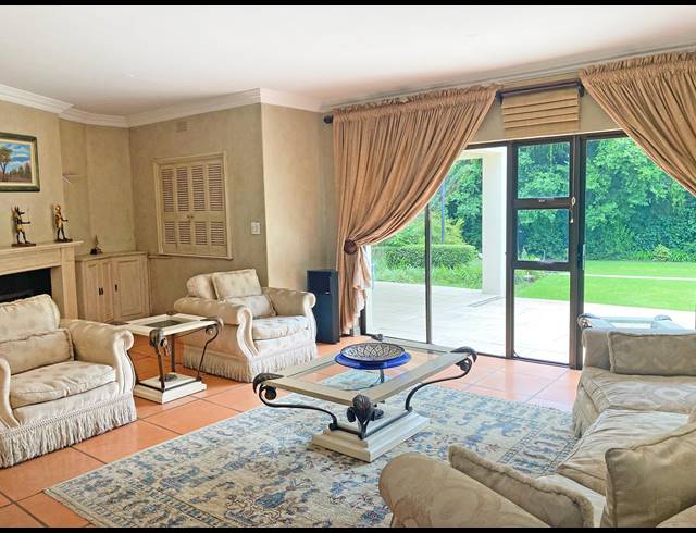 5 BEDROOM HOUSE FOR SALE IN HURLINGHAM